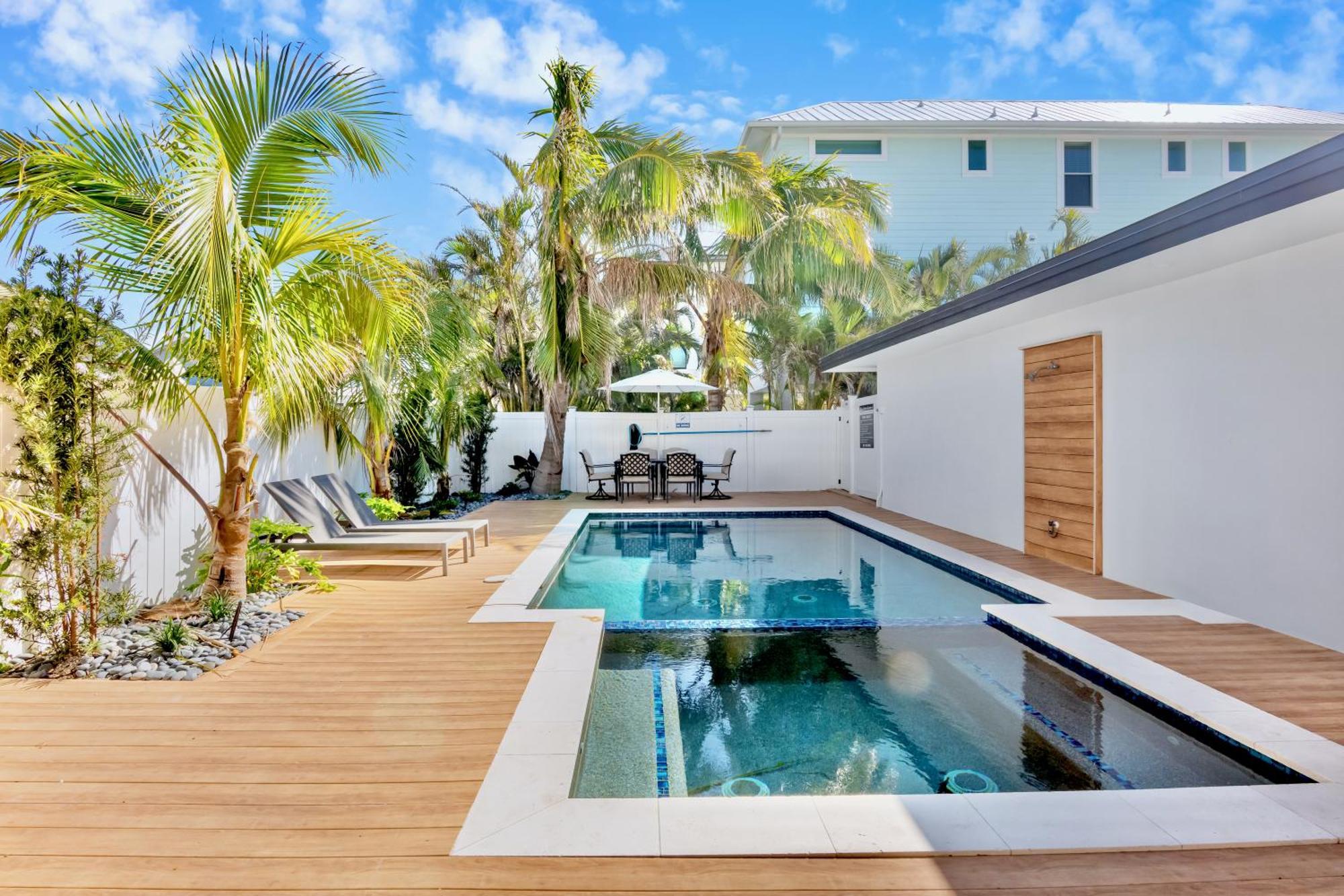 Captain'S Quarters At Anna Maria Island Inn Bradenton Beach Ngoại thất bức ảnh