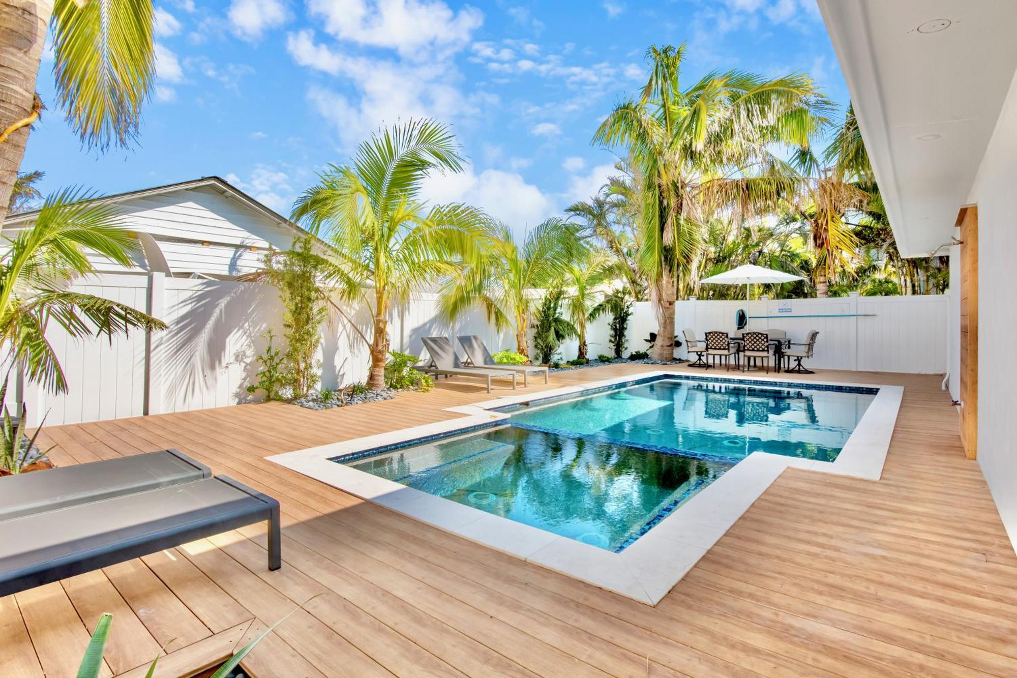 Captain'S Quarters At Anna Maria Island Inn Bradenton Beach Ngoại thất bức ảnh