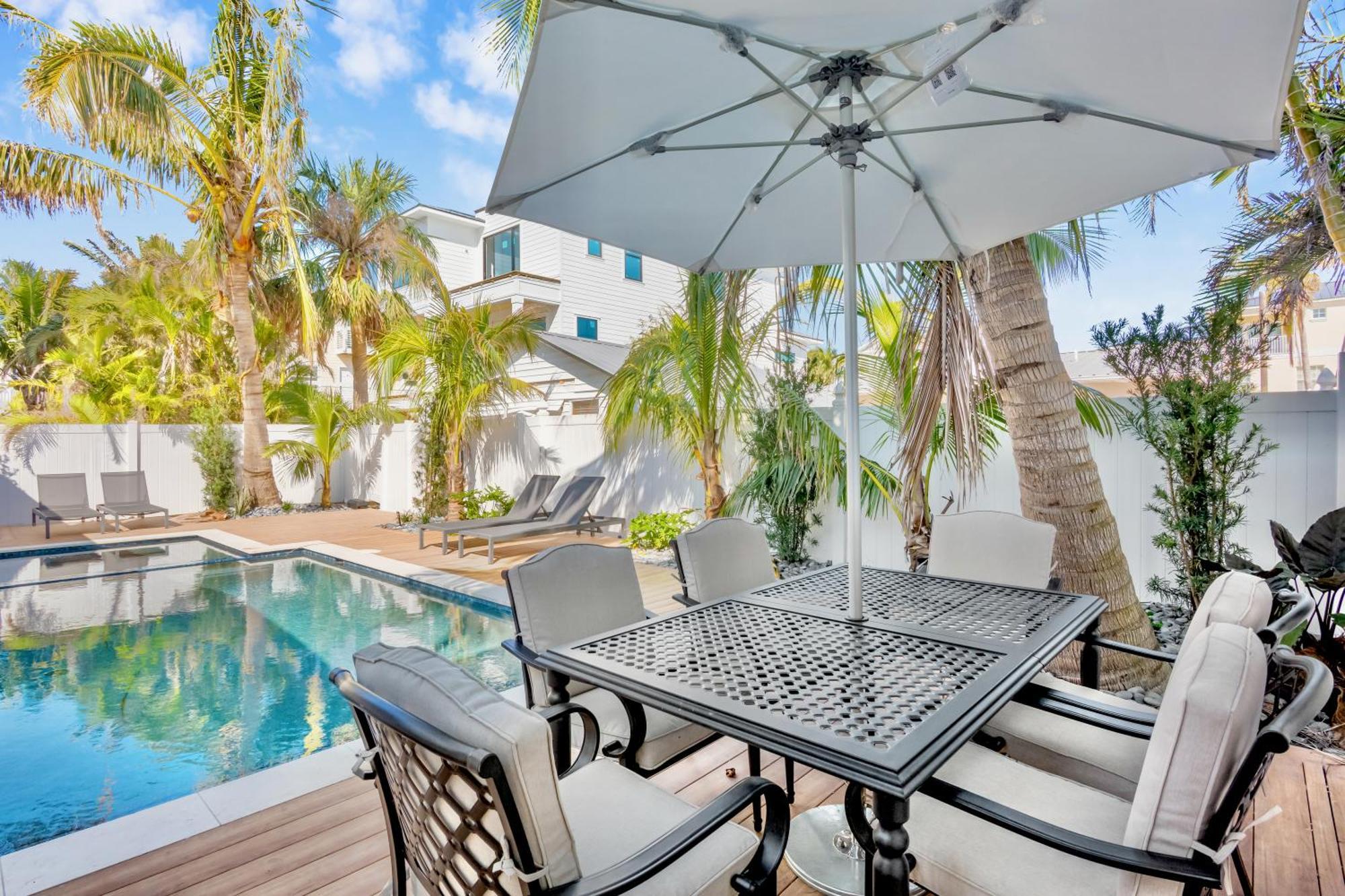Captain'S Quarters At Anna Maria Island Inn Bradenton Beach Ngoại thất bức ảnh